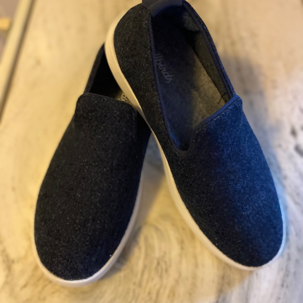 Dark Blue Allbirds Wool Lounge Shoes Woman’s Size 8